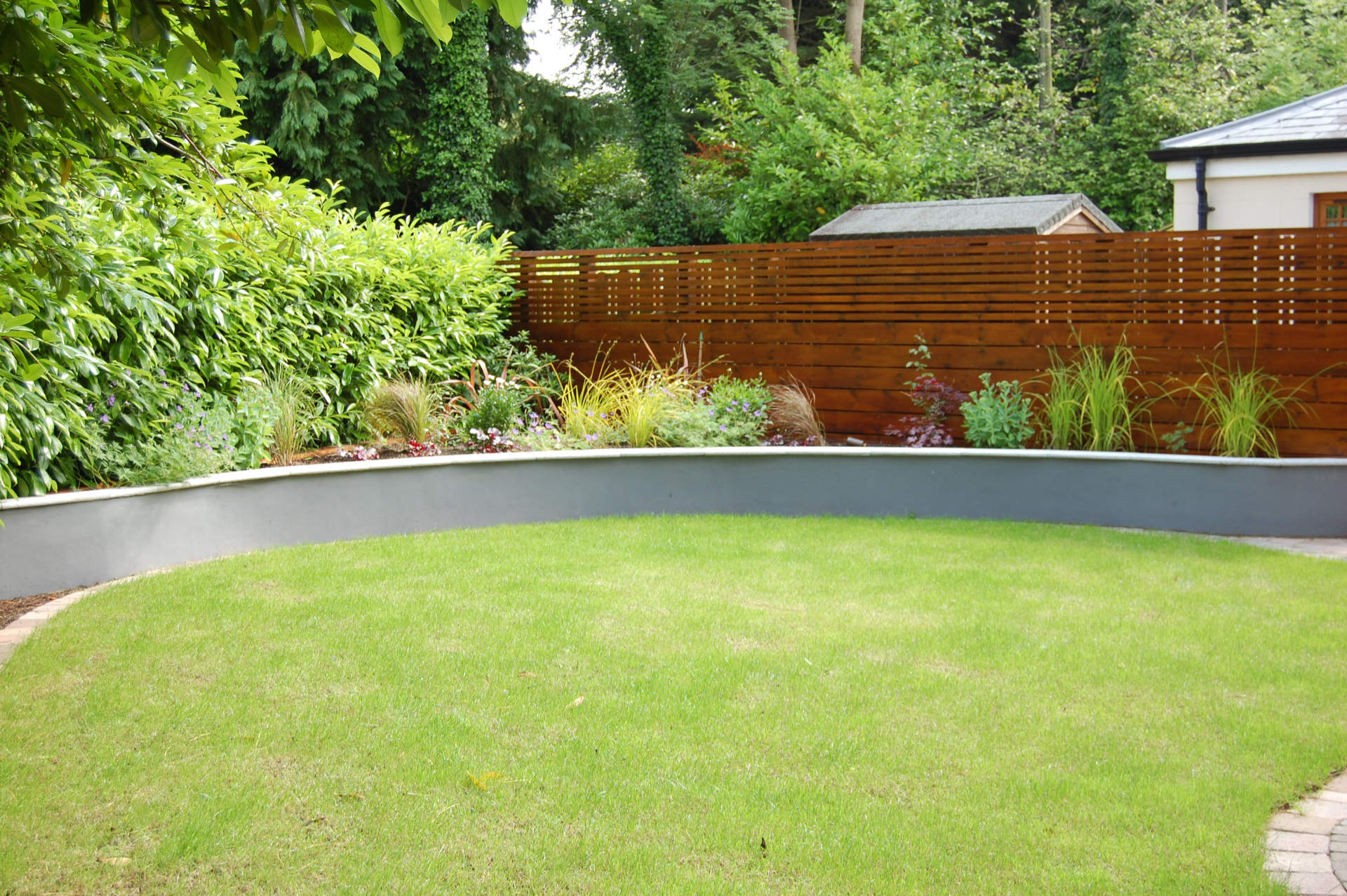 Upper Malone Garden, Belfast Blueleaf Garden DesignBlueleaf Garden Design